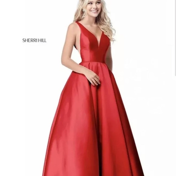 Sherri Hill Dresses & Skirts - Prom Dress